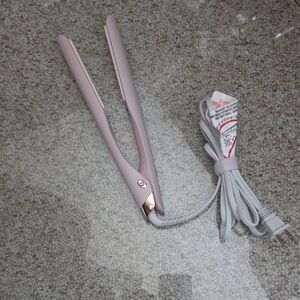 T3 SinglePass Smooth X Professional Flat Iron with Extra-Long Plates